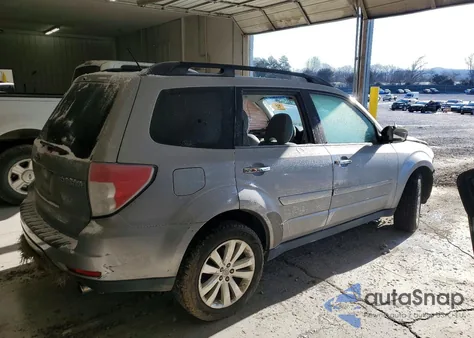2011 Subaru Forester Limited z USA, uszkodzony, nr VIN JF2SHBFCXBH768461
